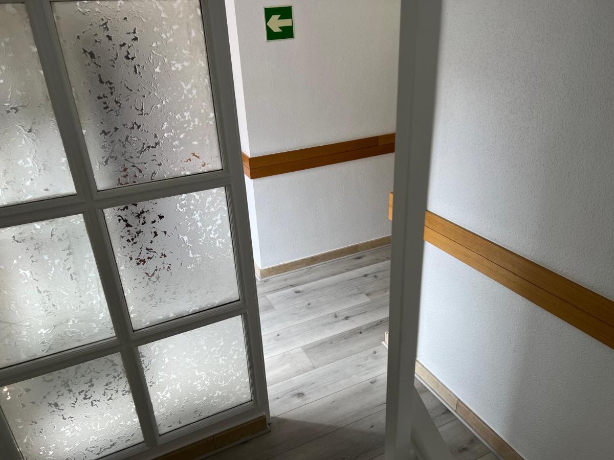 Pensión Zeus Barakaldo Exterior foto