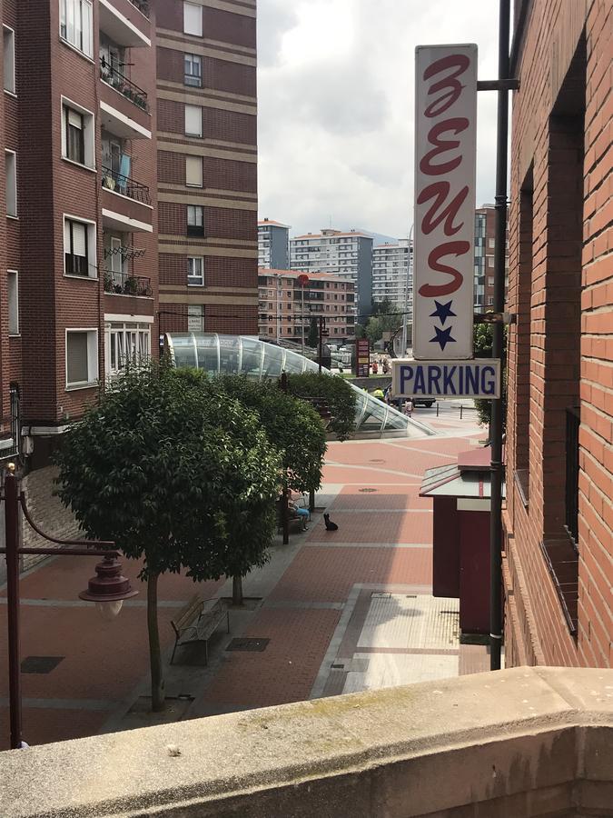 Pensión Zeus Barakaldo Exterior foto